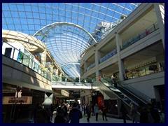 Trinity Leeds mall 05